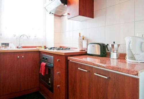 R&r Apartment Suites