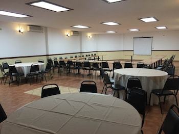 Hotel Mar�a Luisa Inn & Suites