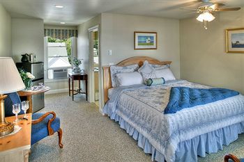 Posada Harborage Inn On The Oceanfront