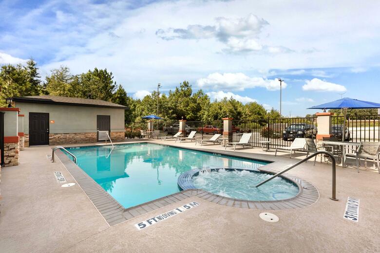 Hotel Comfort Inn & Suites Carthage