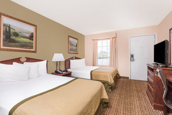 Motel Baymont Inn & Suites - Albany
