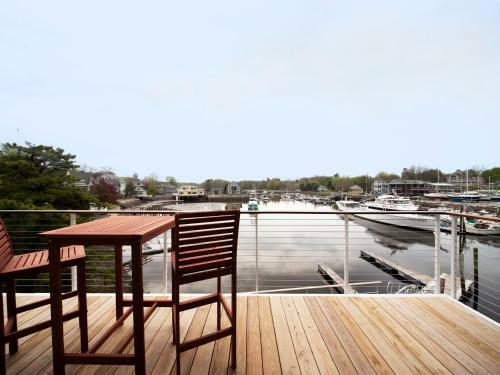 Hotel The Boathouse