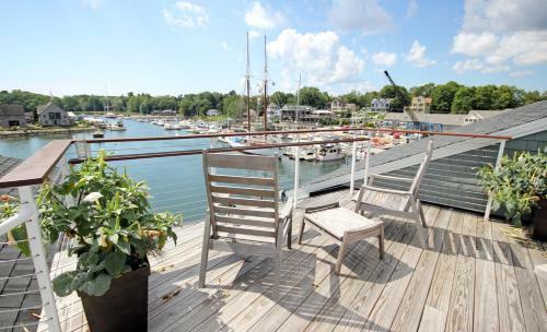 Hotel The Boathouse