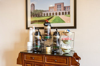 Hotel Quality Inn & Suites West Chase