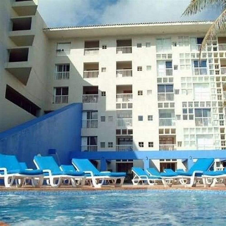 Hotel Raintree�s Club Regina