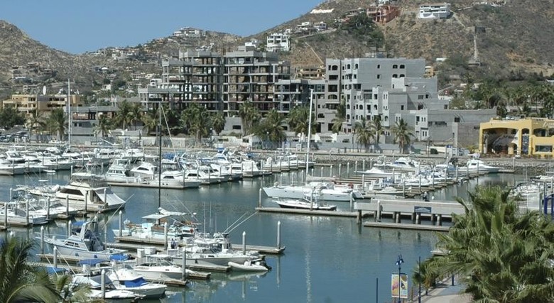 Apartamentos Marina Town And Beach Studios In Cabo Plaza
