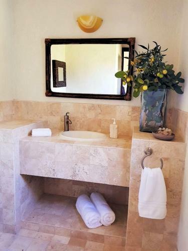 Hotel Casa Embrujo Luxury Retreat