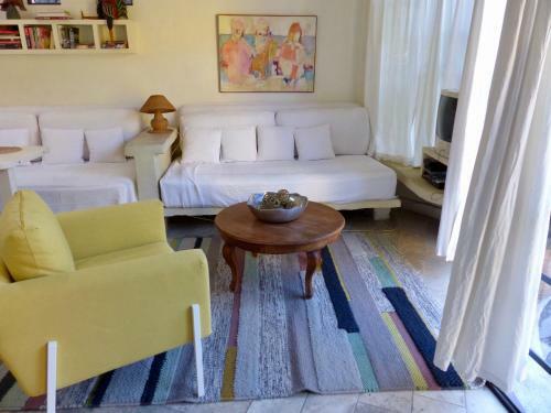 Aparthotel Casa Carly