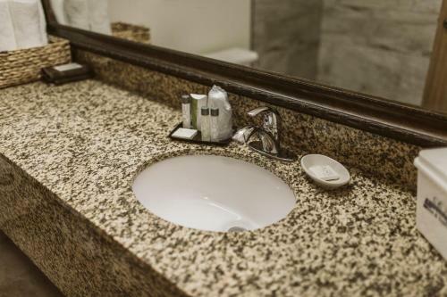 Hotel Expressway Suites Of Bismarck