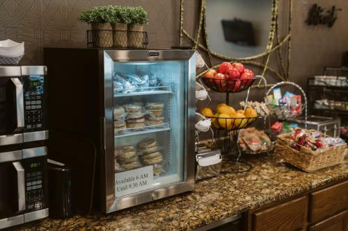 Hotel Expressway Suites Of Bismarck