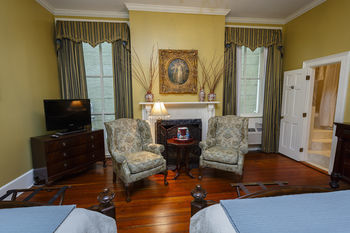 Bed & Breakfast Eliza Thompson House