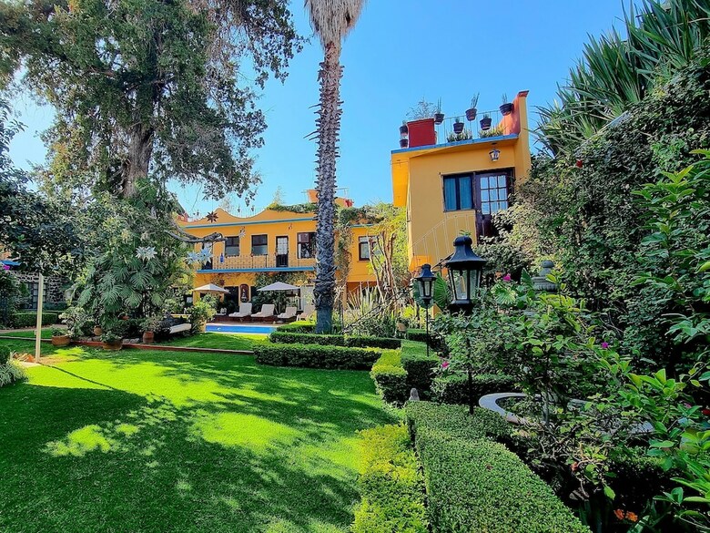 Hotel Hacienda De Las Flores