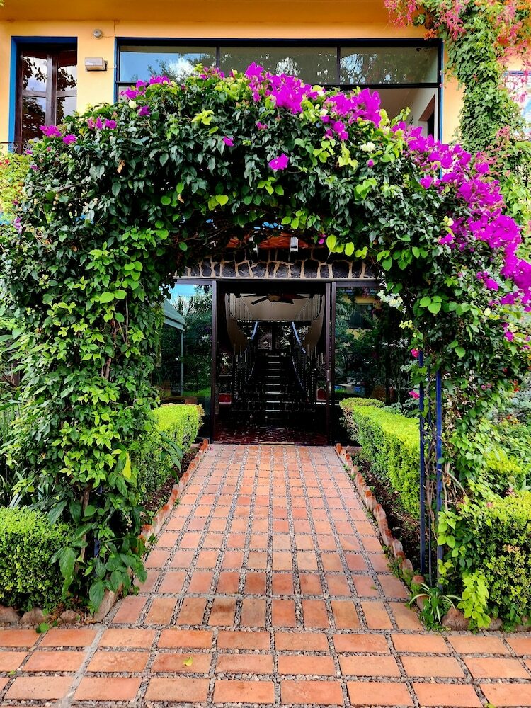 Hotel Hacienda De Las Flores