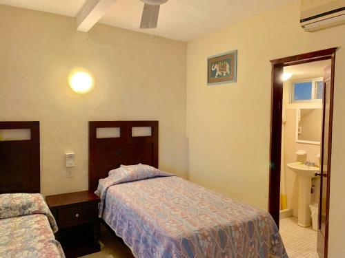 Hotel Cosmos