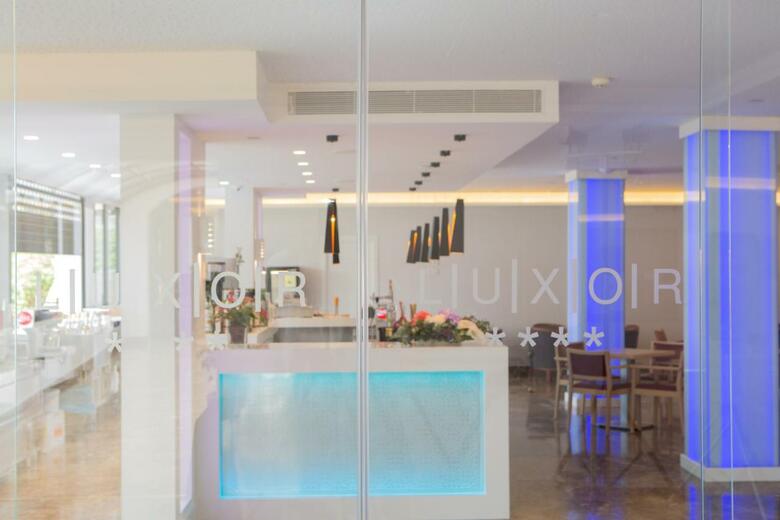 Hotel Luxor