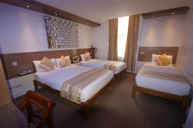 Abbey Court Hotel