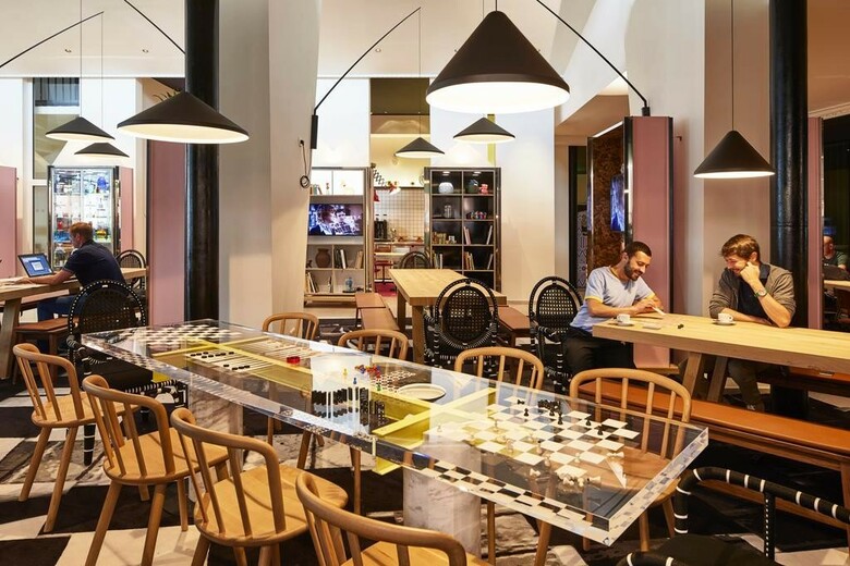 Hotel Mama Shelter Prague