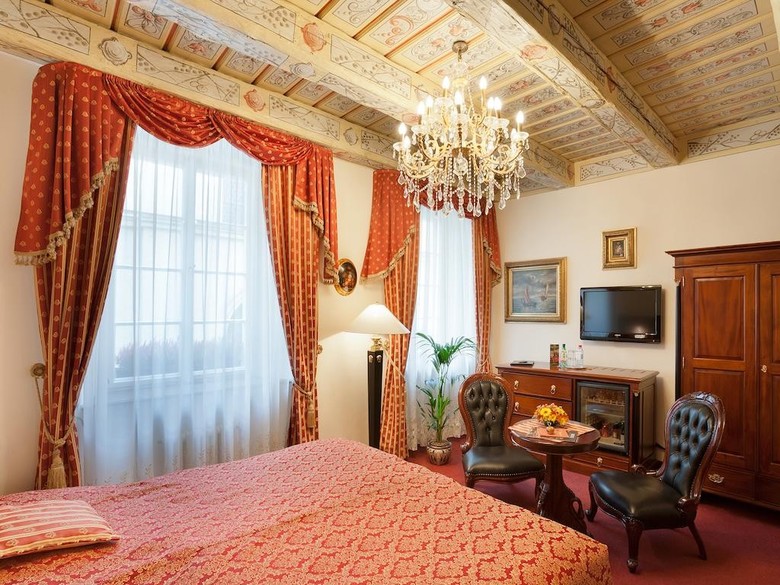 Hotel U Zlateho Stromu