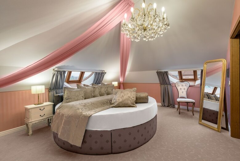Hoffmeister Hotel & Spa