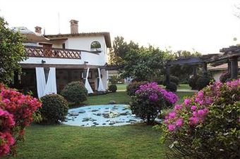 Casa Bugambilia, Un Peque�o Hotel En Tepoztl�n