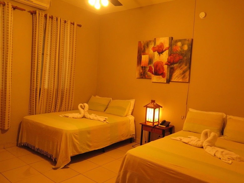 Panama House Bed & Breakfast