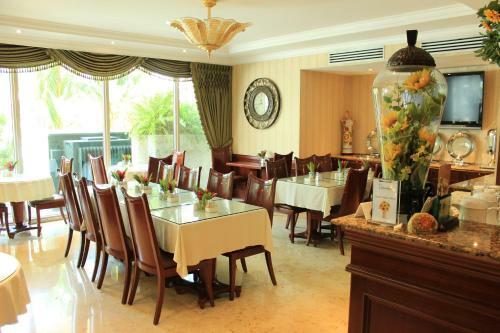 Toscana Inn Hotel