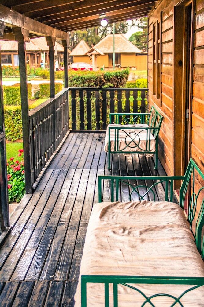 Hotel Zirahuen Forest And Resort
