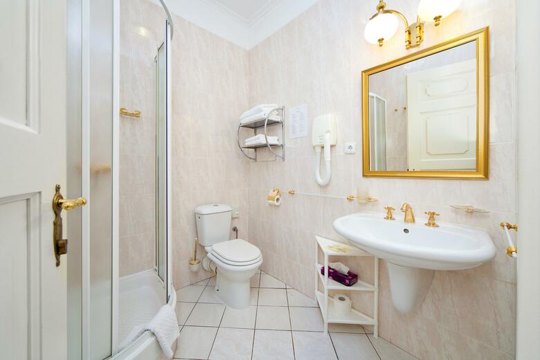 Hotel Golden Star