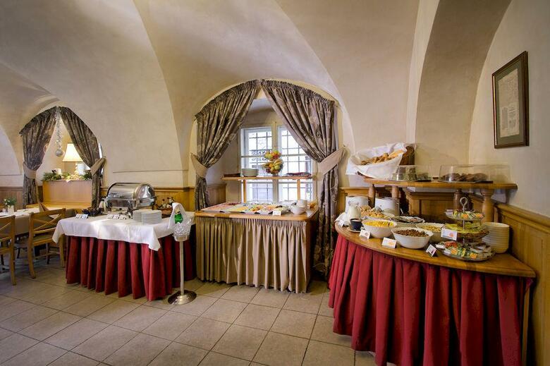Hotel Golden Star