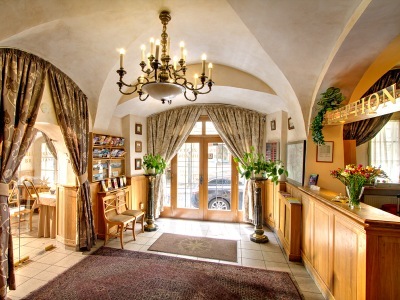 Hotel Golden Star