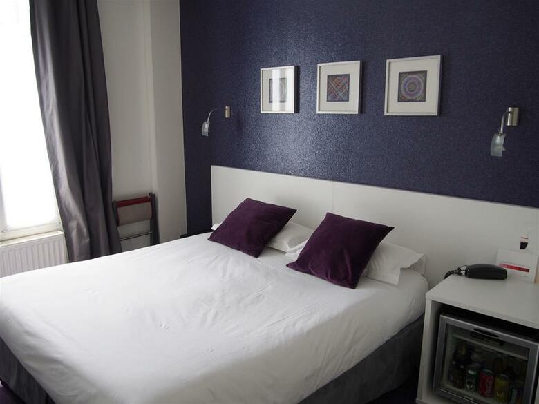 Porte De Versailles Hotel