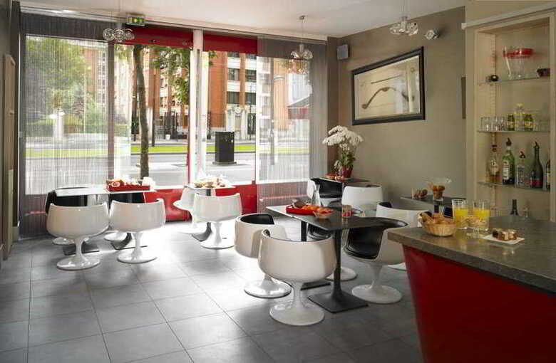 Porte De Versailles Hotel