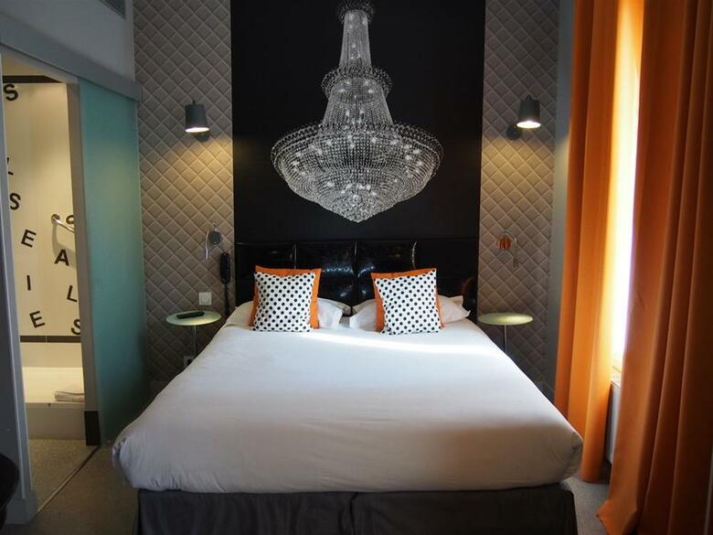 Porte De Versailles Hotel