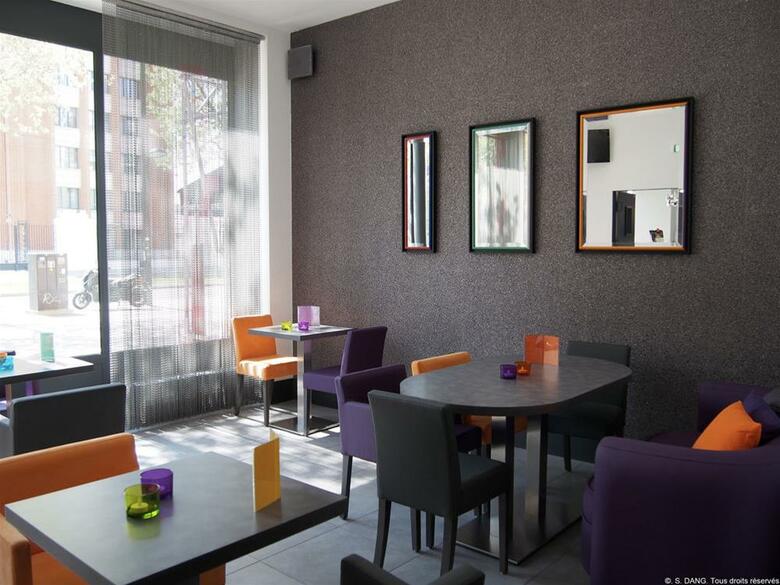 Porte De Versailles Hotel