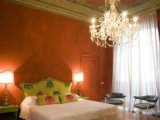 Bed & Breakfast N4u Guest House