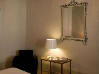 Bed & Breakfast N4u Guest House