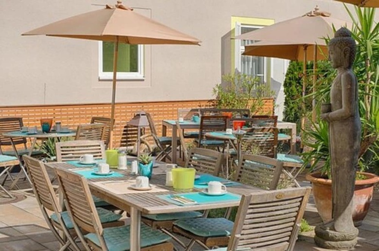 Maxhotel