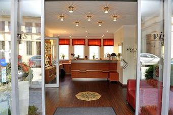 Hotel Vis � Vis