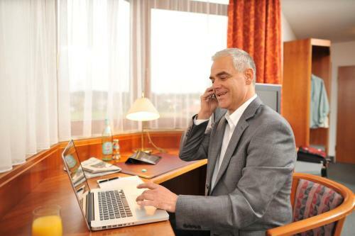 Hostal Hotel Garni Reulein