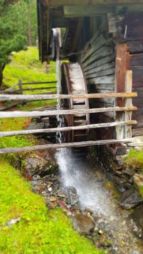 Hostal Gasthof Edelweiss