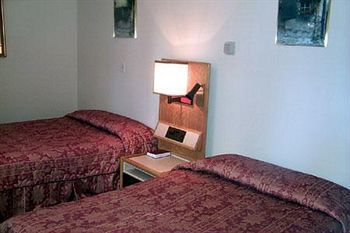 Motel Stateline Economy Inn