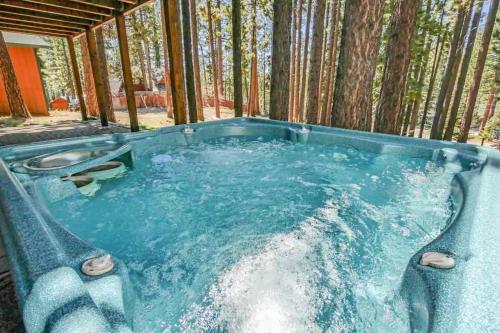 Redawning Lupine Trail Holiday Home 1