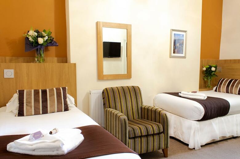 Hostal Ellan Vannin Hotel