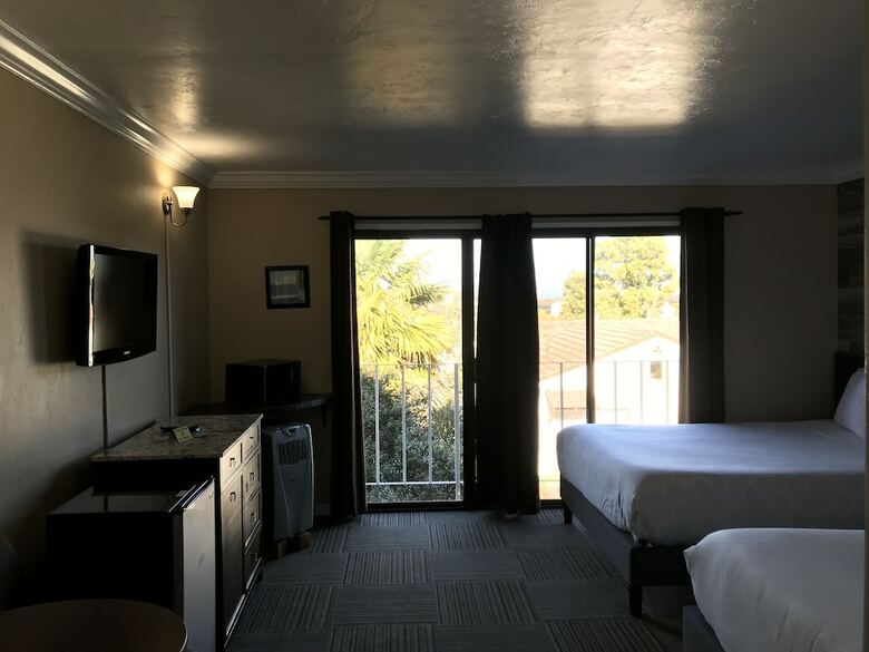 Motel Inn By The Bay Monterey