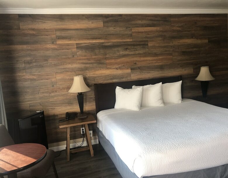 Motel Inn By The Bay Monterey