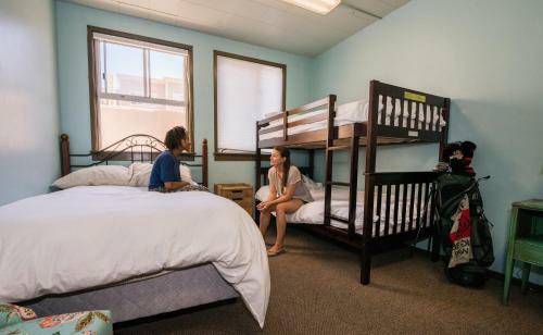 Hi - Monterey Hostel