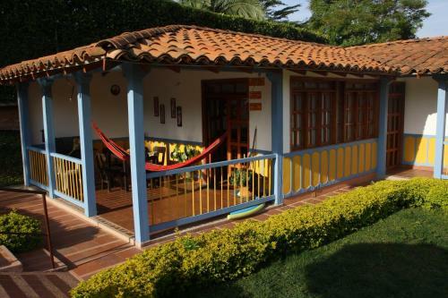 Hostal Villa Flor Blanca