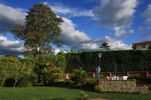 Hostal Villa Flor Blanca