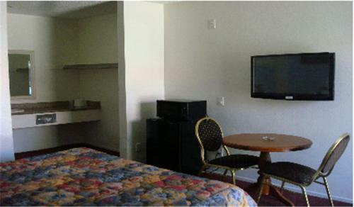Oak Tree Motel
