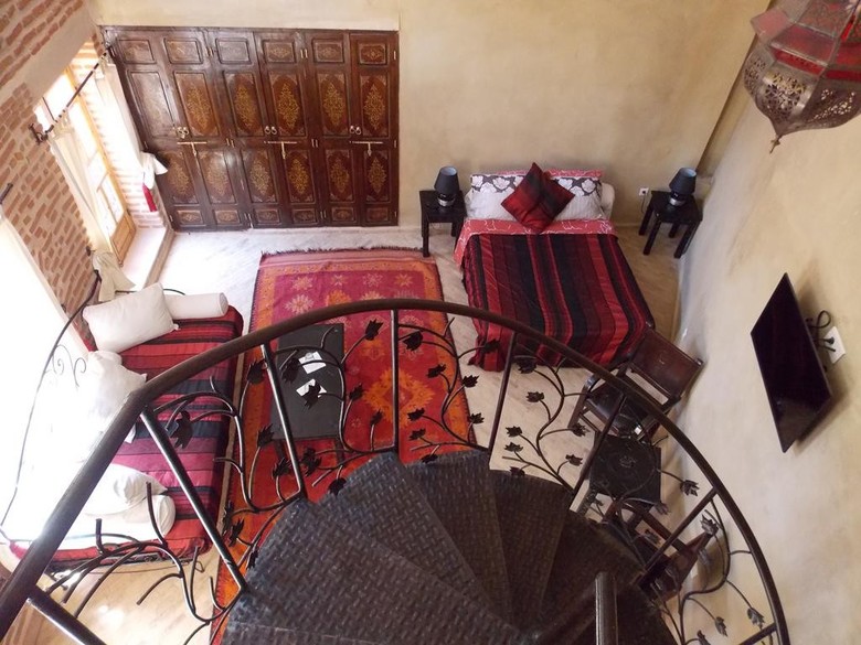 Albergue Riad Dar Bounouar